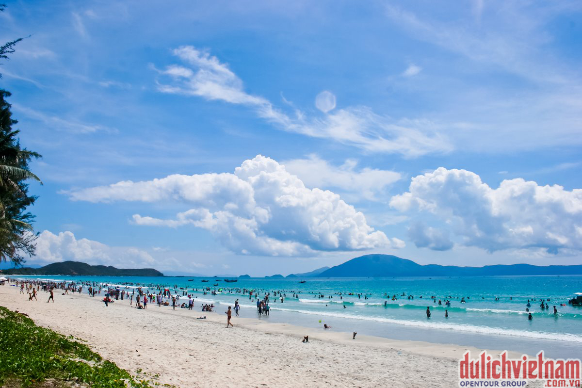 Bãi biển Dốc Lết