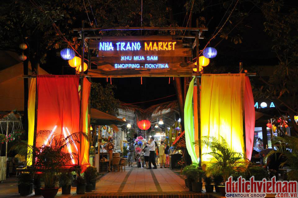 Chợ đêm Nha Trang