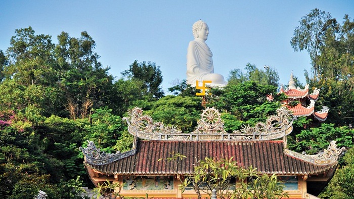 Tour Du Lịch Nha Trang 4 Ngày Từ Hà Nội, Chùa Long Sơn Chùa Long Sơn - Ngôi chùa có tượng Phật Trắng cao nhất thành phố Nha Trang
