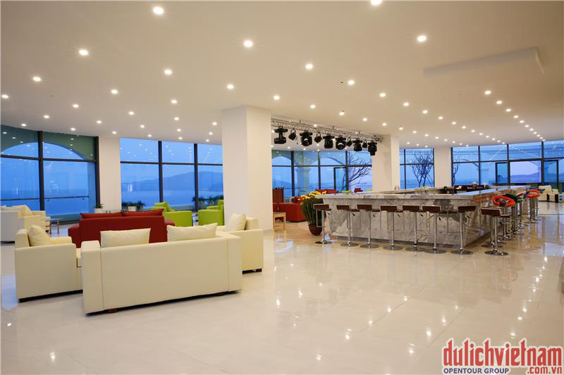 Quầy bar của khách sạn Bavico International