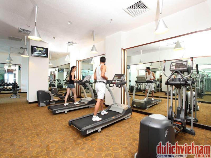 Phòng tập Gym của khách sạn Novotel Phòng tập thể dục thể thao với đầy đủ dụng cụ chuyên nghiệp