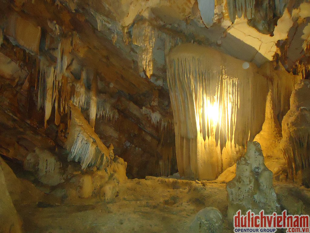Động Vái Giời
