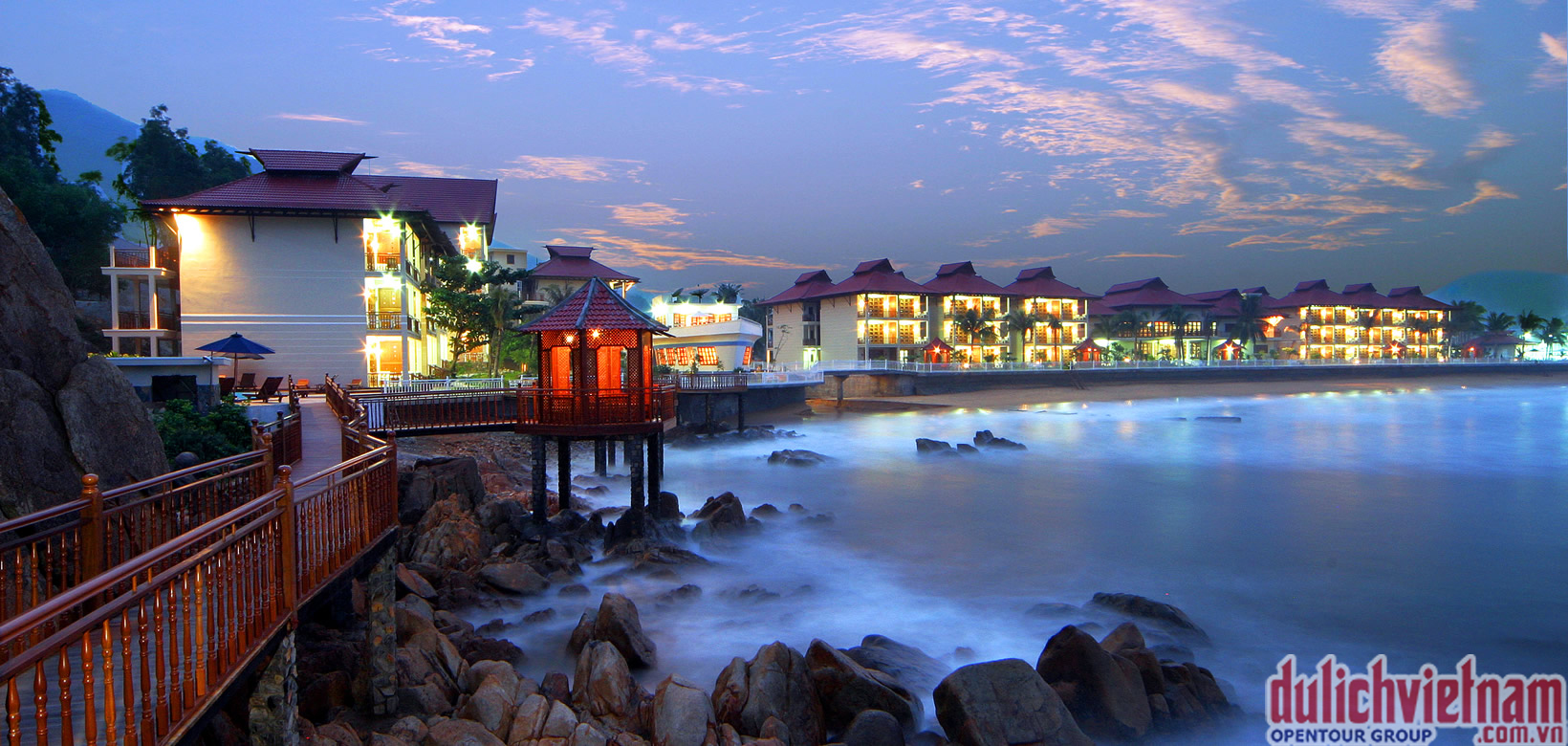 Tổng quan Royal Hotel & Healthcare Resort Quy Nhơn