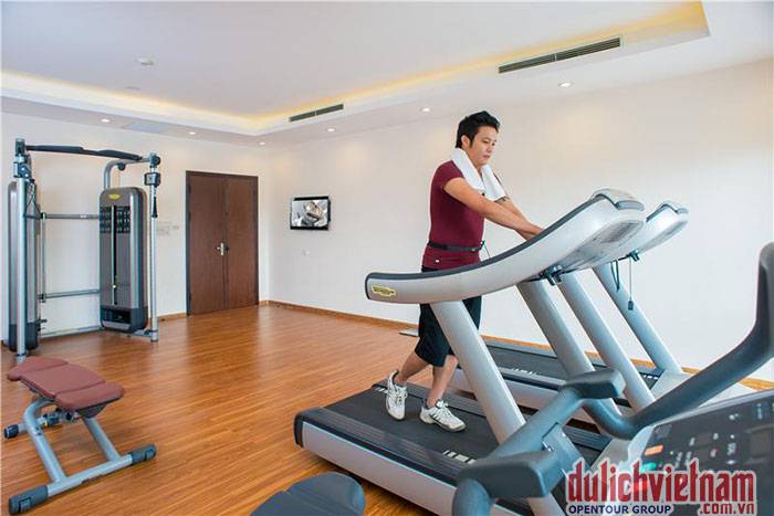 Phòng tập GYM với đầy đủ thiết bị tập luyện chuyên nghiệp
