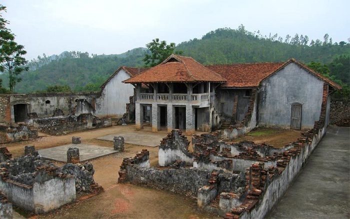 Nhà tù Sơn La