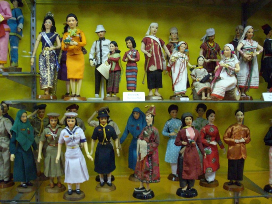 bảo tàng búp bê 