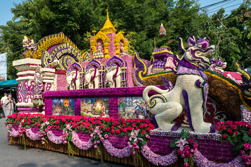 Lễ hội Inthakin, Chiang Mai