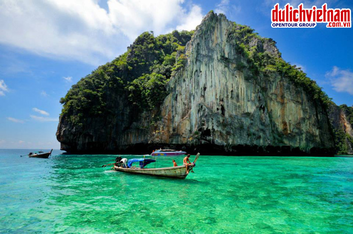 James Bond Island