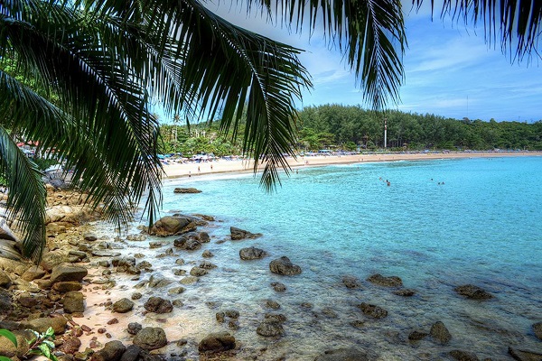 Nai Harn Beach