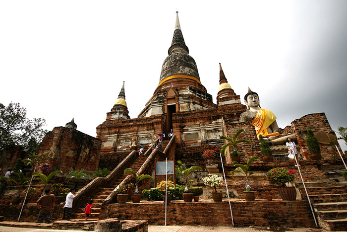 chùa Wat Yai