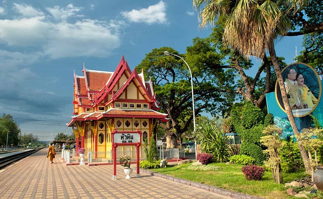 Nhà ga Hua Hin