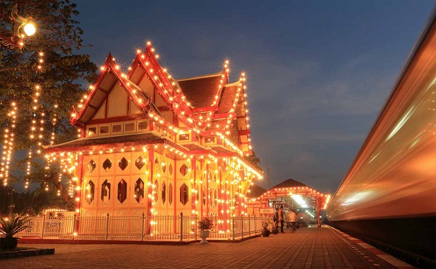 Nhà ga Hua Hin