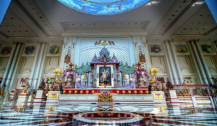 Lâu đài Baan Sukhawadee
