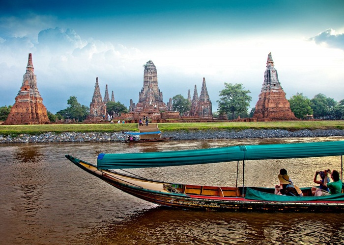 Dạo Thuyền sông Chao Praya Dạo Thuyền sông Chao Praya