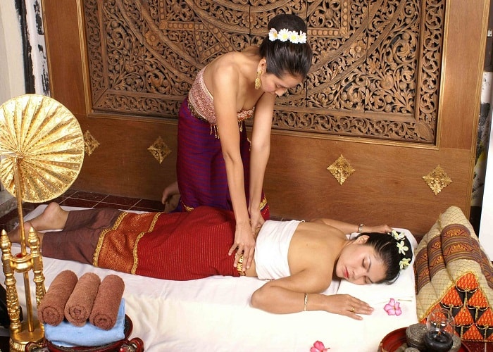 Massage cổ truyền Thái Lan Massage cổ truyền Thái Lan