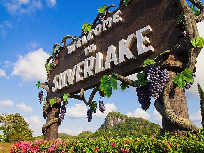 Vườn Nho Silver Lake Vườn Nho Silver Lake