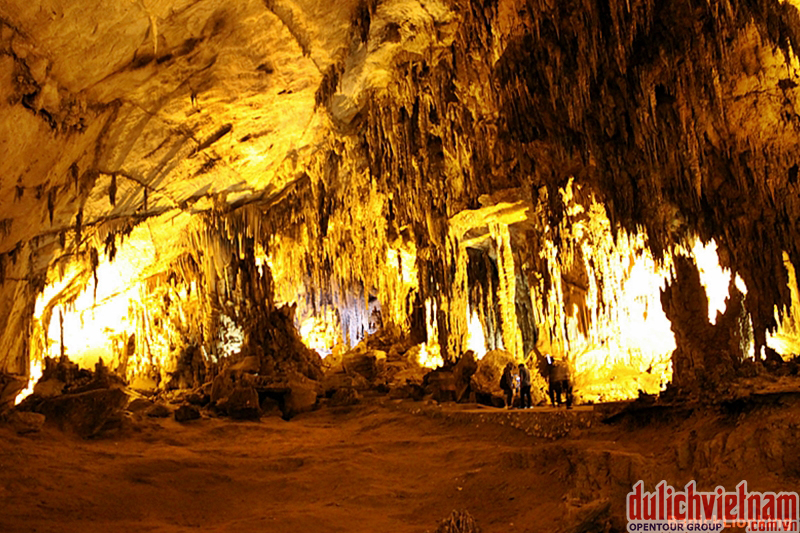 Động Hua Mạ