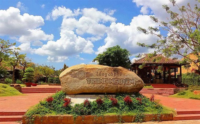 Tham quan làng cà phê Trung Nguyên