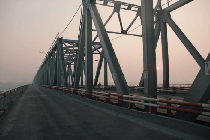 Một sáng sương mù trên cầu Chương Dương
