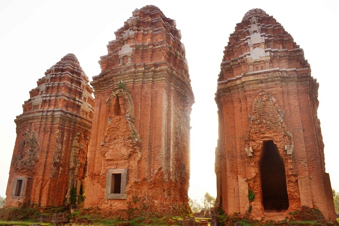 thap-duong-long-binh-dinh