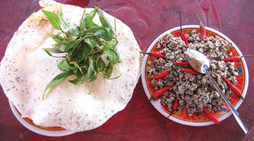 Chắt chắt bánh tráng Quảng Bình