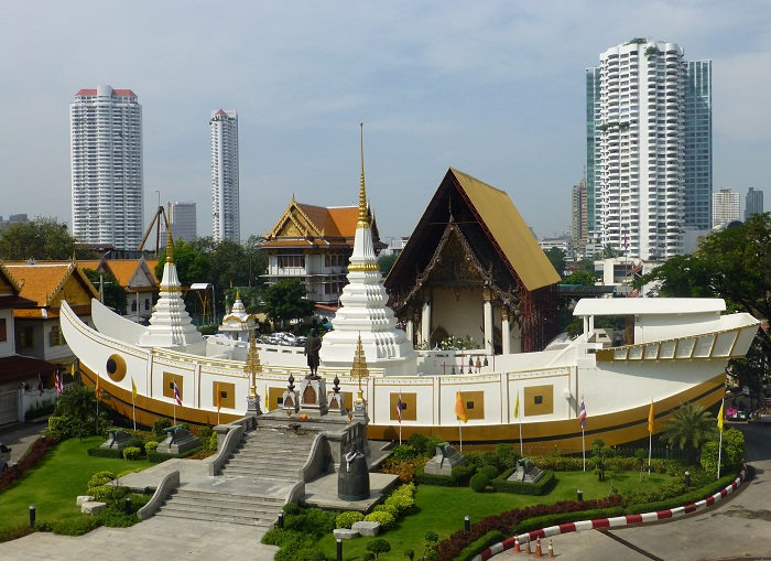 Chùa Thuyền Wat YanNawa