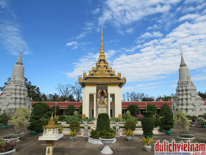Hoàng cung PhnomPanh