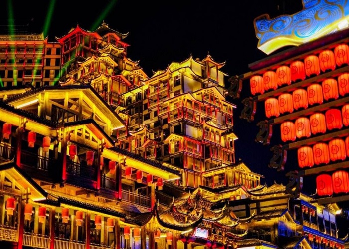 72 Kỳ Lầu