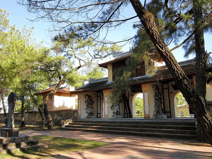 Tour Đà Nẵng 4N3Đ: HCM - Đà Nẵng - Bà Nà - Hội An - Huế - Quảng Bình 4N3Đ + KS 4*, tiết kiệm, ưu đãi