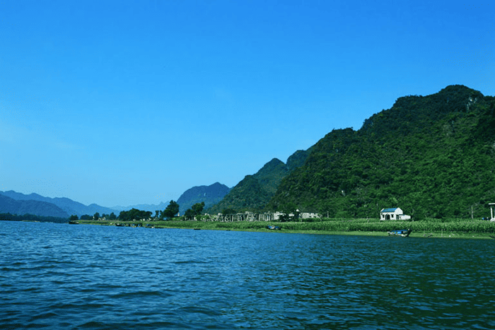 Tour Đà Nẵng 4N3Đ: HCM - Đà Nẵng - Bà Nà - Hội An - Huế - Quảng Bình 4N3Đ + KS 4*, tiết kiệm, ưu đãi