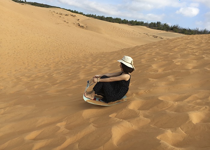 Đồi cát hồng