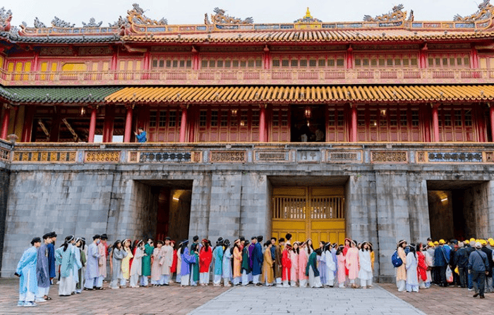 Tour Đà Nẵng 4N3Đ: HCM - Đà Nẵng - Bà Nà - Hội An - Huế - Quảng Bình 4N3Đ + KS 4*, tiết kiệm, ưu đãi