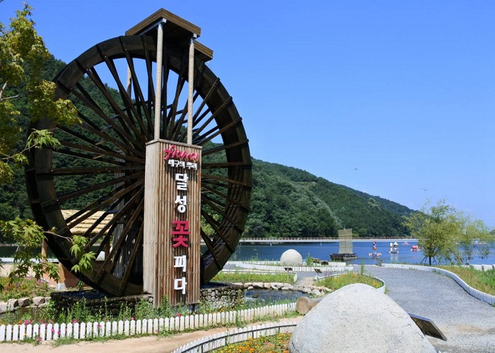 Songhae Park Songhae Park