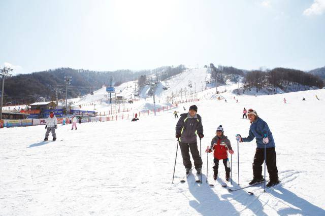 Trượt tuyết tại lễ hội Ru Ski Trượt tuyết tại lễ hội Ru Ski