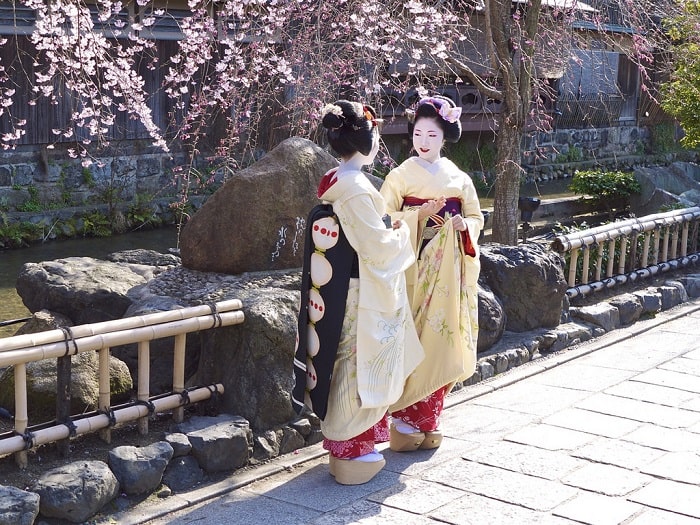 Những nàng Maiko xinh đẹp