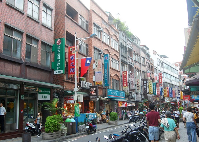 Phố cổ Đạm Thủy