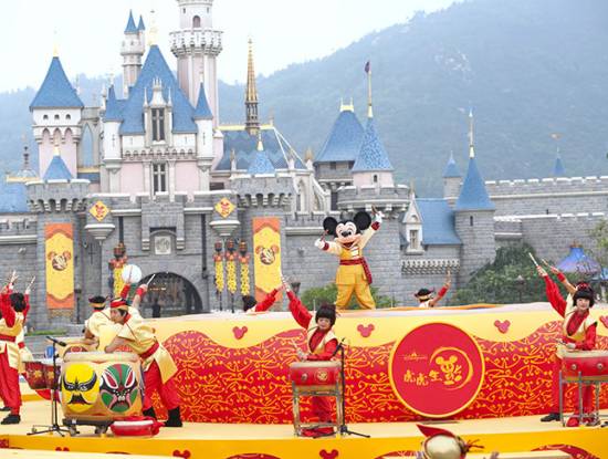 Công Viên Disneyland Hồng Kông: điểm đến hấp dẫn của xứ Cảng Thơm