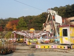 Yongma Land - Hoang tàn nhưng không bị lãng quên