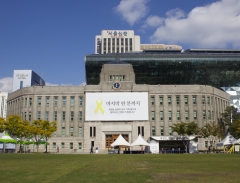  Quảng trường Seoul sự kết tinh của truyền thống và hiện đại