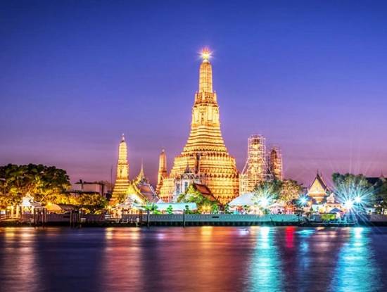 Đền Wat Arun - biểu tượng kiến trúc Phật giáo Thái Lan