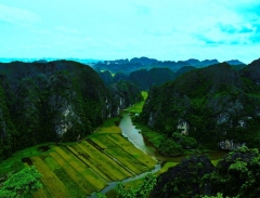 Hang Múa - Không gian mang đầy chất thi họa