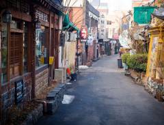 Insa-dong, lặng lẽ góc phố cổ giữa chốn thủ đô hoa lệ  Seoul