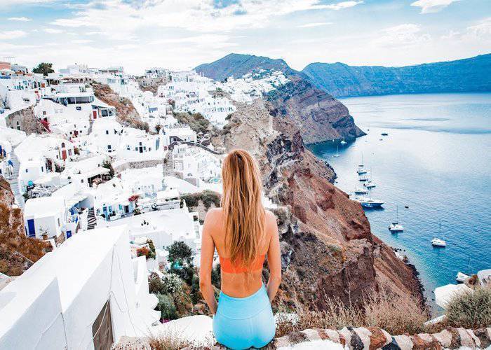 Du Lịch Hy Lạp: HCM - Meteora - Delphi - Athens - Santorini - Mykonos 8 Ngày