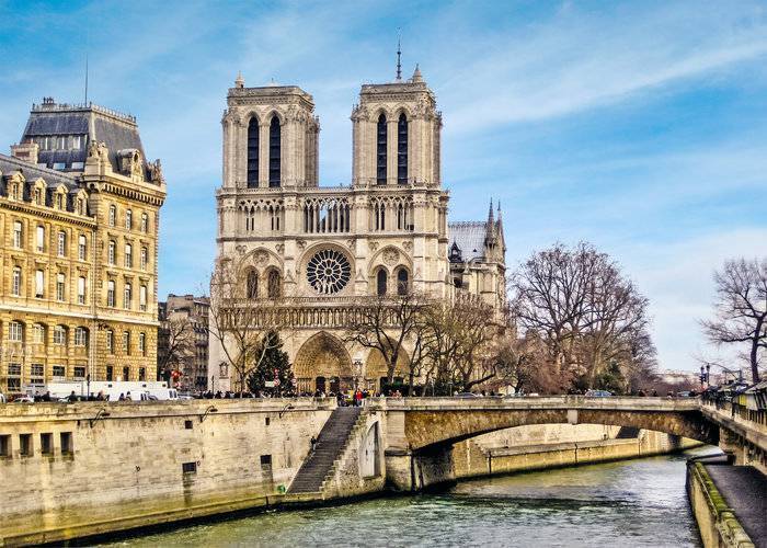 Du Lịch Châu Âu: Đà Nẵng - HCM - Pháp - Luxembourg - Đức - Bỉ - Hà Lan 8 Ngày