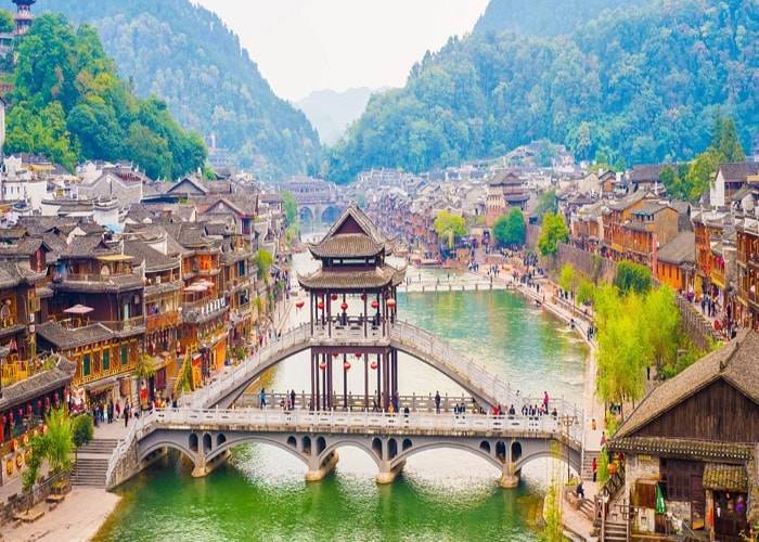 Du Lịch Trung Quốc: Đà Nẵng - Trương Gia Giới - Phượng Hoàng Cổ Trấn 5 Ngày Bay Vietjet