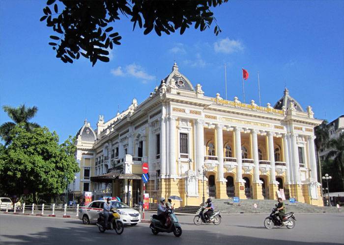 Tour du lịch Miền Bắc 4N3Đ: Từ HCM - Hà Nội - Sapa - Chinh Phục Đỉnh Fansipan - Cầu Kính Rồng Mây, Bay VJ