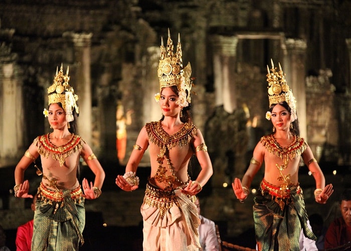 Du Lịch Campuchia: HCM - Siem Riep - Phnom Penh 4 Ngày, Xe Ôtô + KS 4*