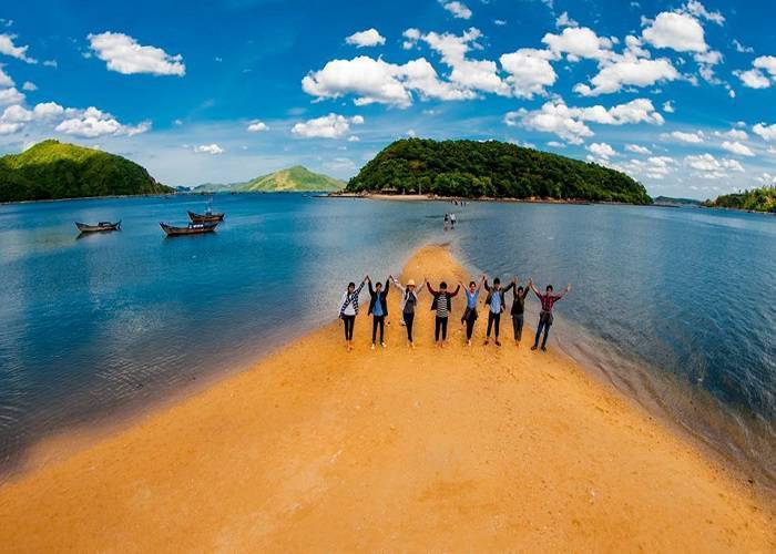 Du lịch Phú Yên: Hà Nội - Tuy Hòa 3 Ngày + Vé Máy Bay