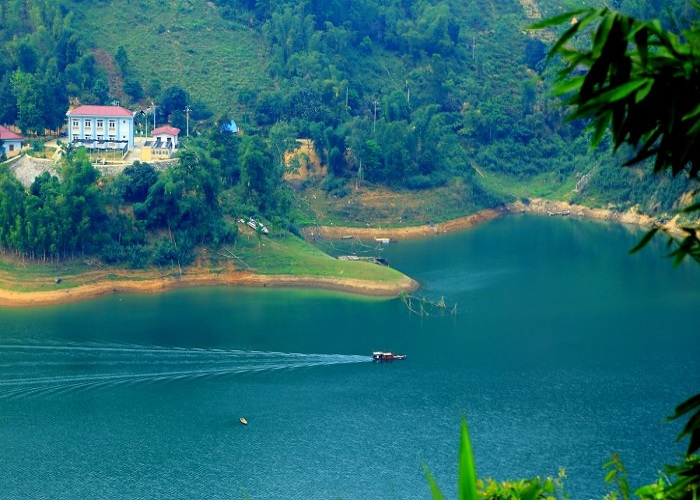 Du Lịch Mộc Châu - Thung Nai Từ Sài Gòn 2 Ngày
