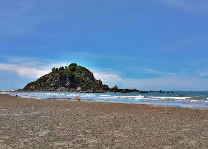 Du Lịch Hà Nội - Biển Cửa Lò - Quê Bác 3N4Đ Bằng Tàu Hỏa - Tour Đoàn
